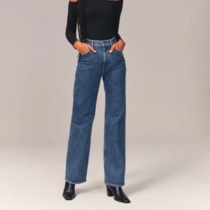 Abercrombie & Fitch 90s Straight Ultra High Rise Jeans